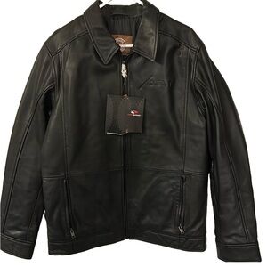 NWT men’s genuine leather jacket.